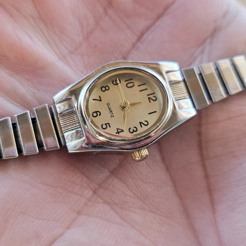 Women Wristwatch Gold/Silver Dual Tone Japan Movt Analog Quartz Watch Unbranded